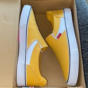 Slip-on Levi’s